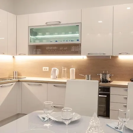 Gea Tour As 아파트